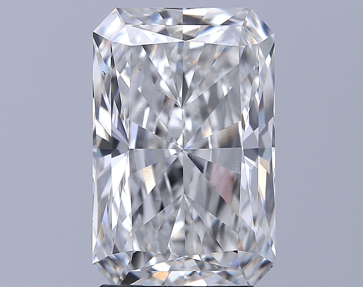 3.08 ct. radiant Lab Grown Diamond front image