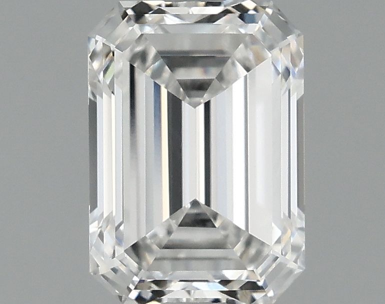 1.07 ct. emerald Lab Grown Diamond front image