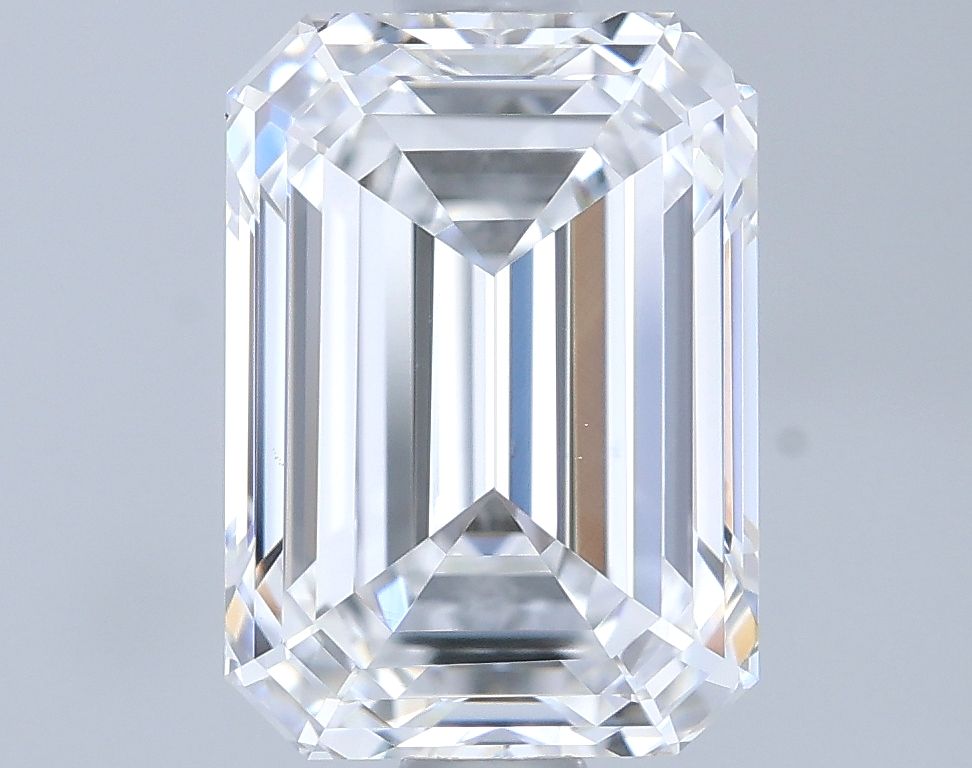 1.58 ct. emerald Lab Grown Diamond front image