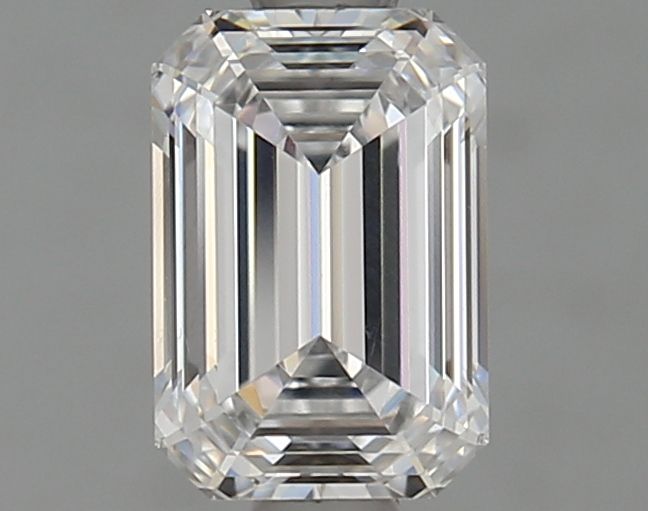 0.91 ct. emerald Lab Grown Diamond front image