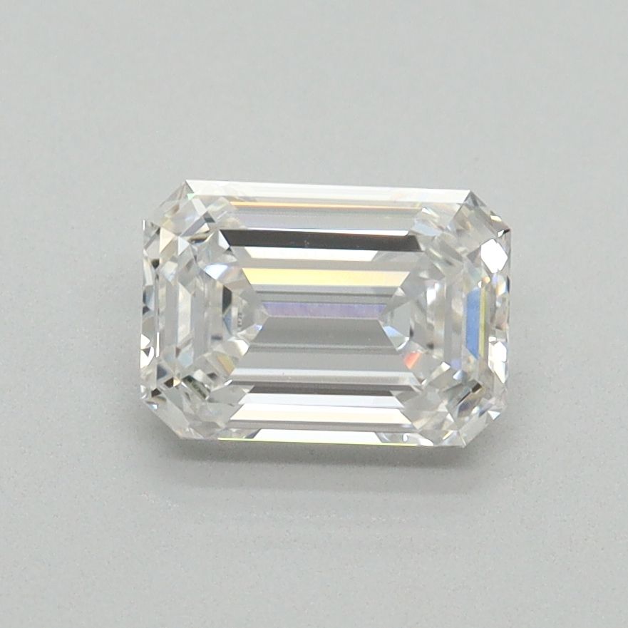 1.06 ct. emerald Lab Grown Diamond front image