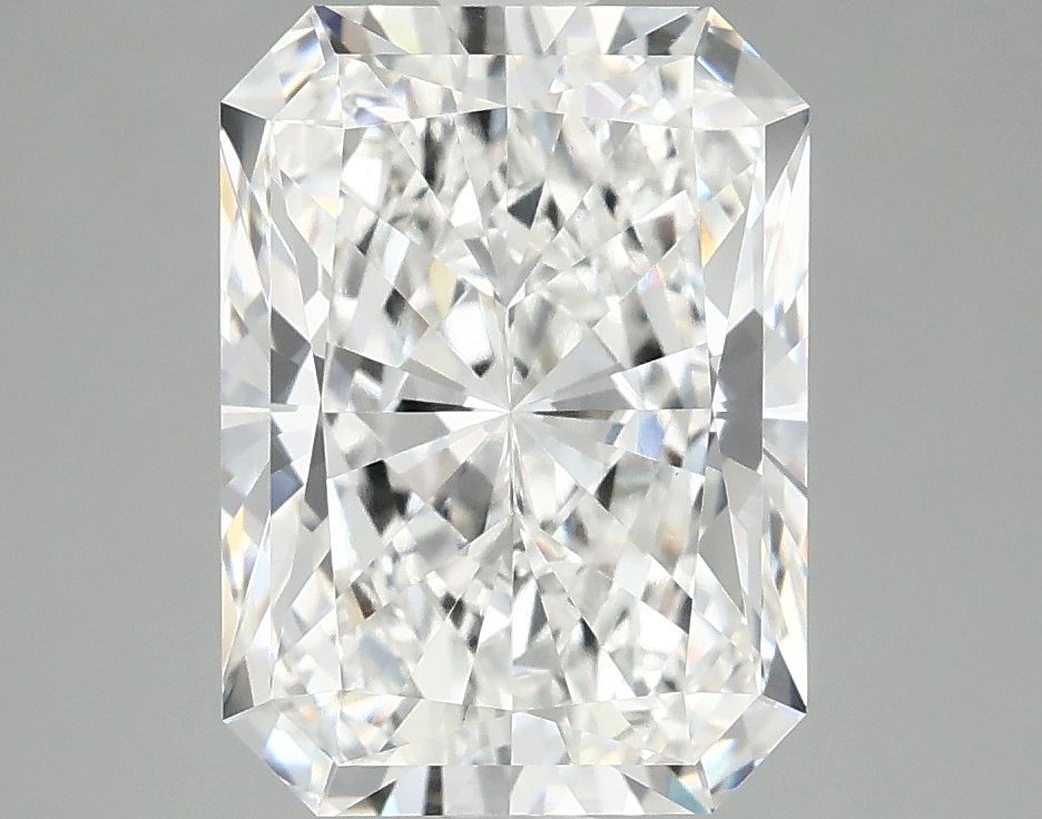 3.86 ct. radiant Lab Grown Diamond front image