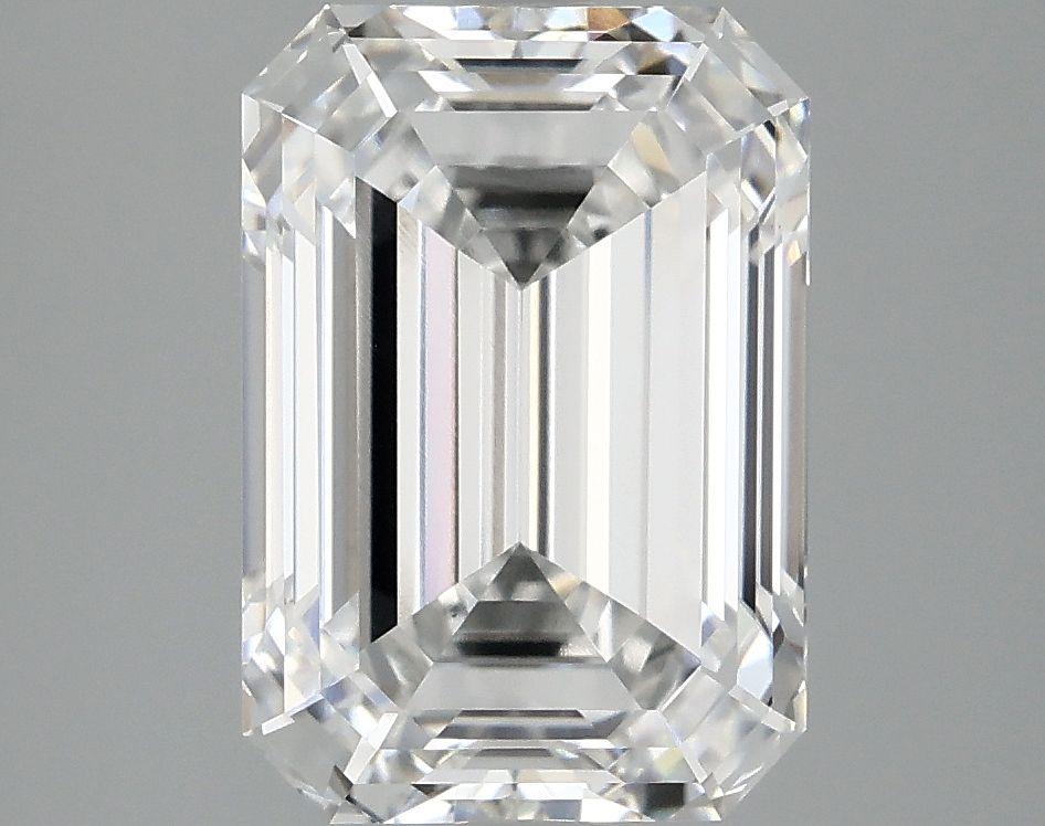 4.10 ct. emerald Lab Grown Diamond front image
