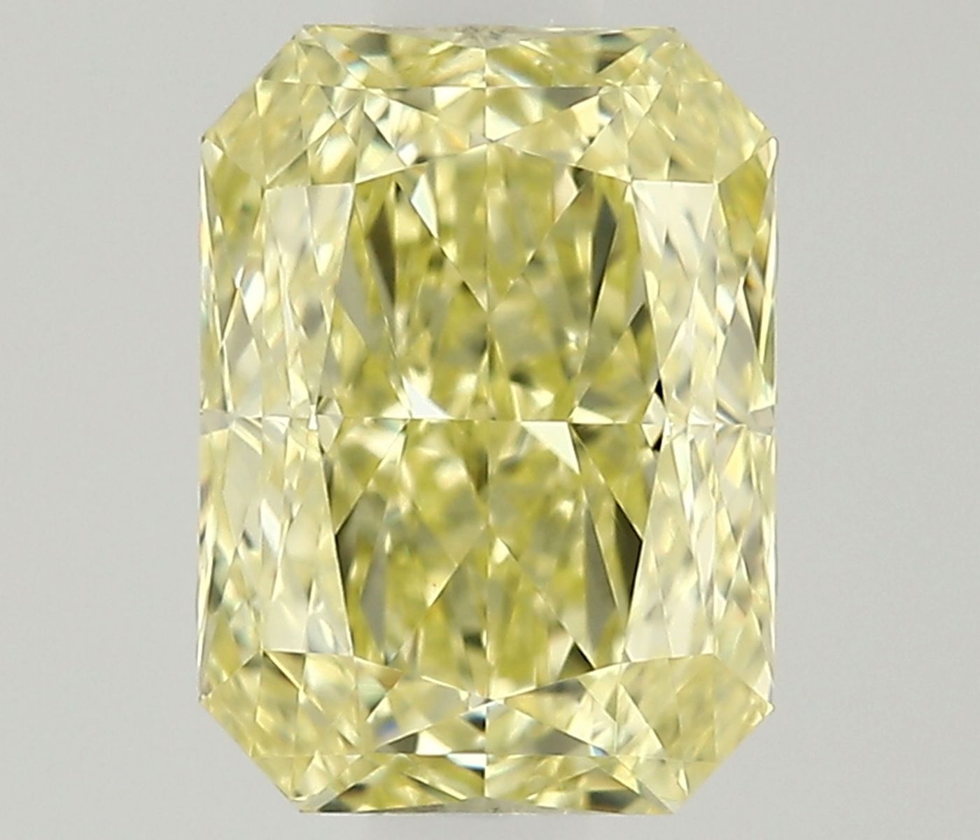Diament 0.61 ct Fancy Light Yellow/IF