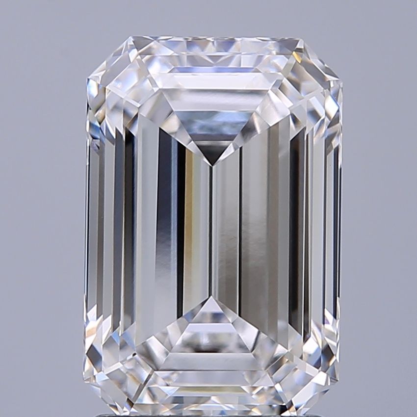 2.20 ct. emerald Lab Grown Diamond front image