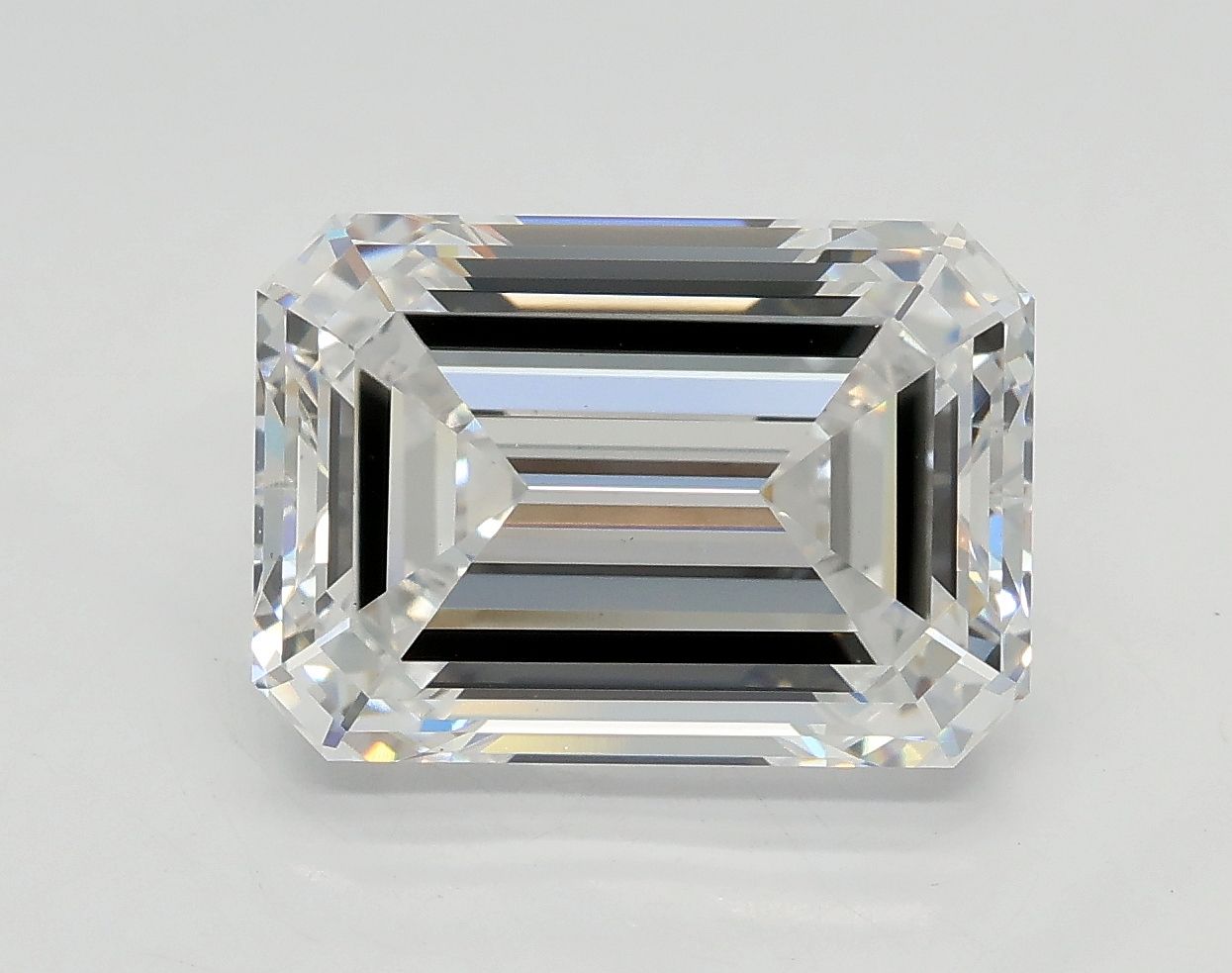 5.02 ct. emerald Lab Grown Diamond front image