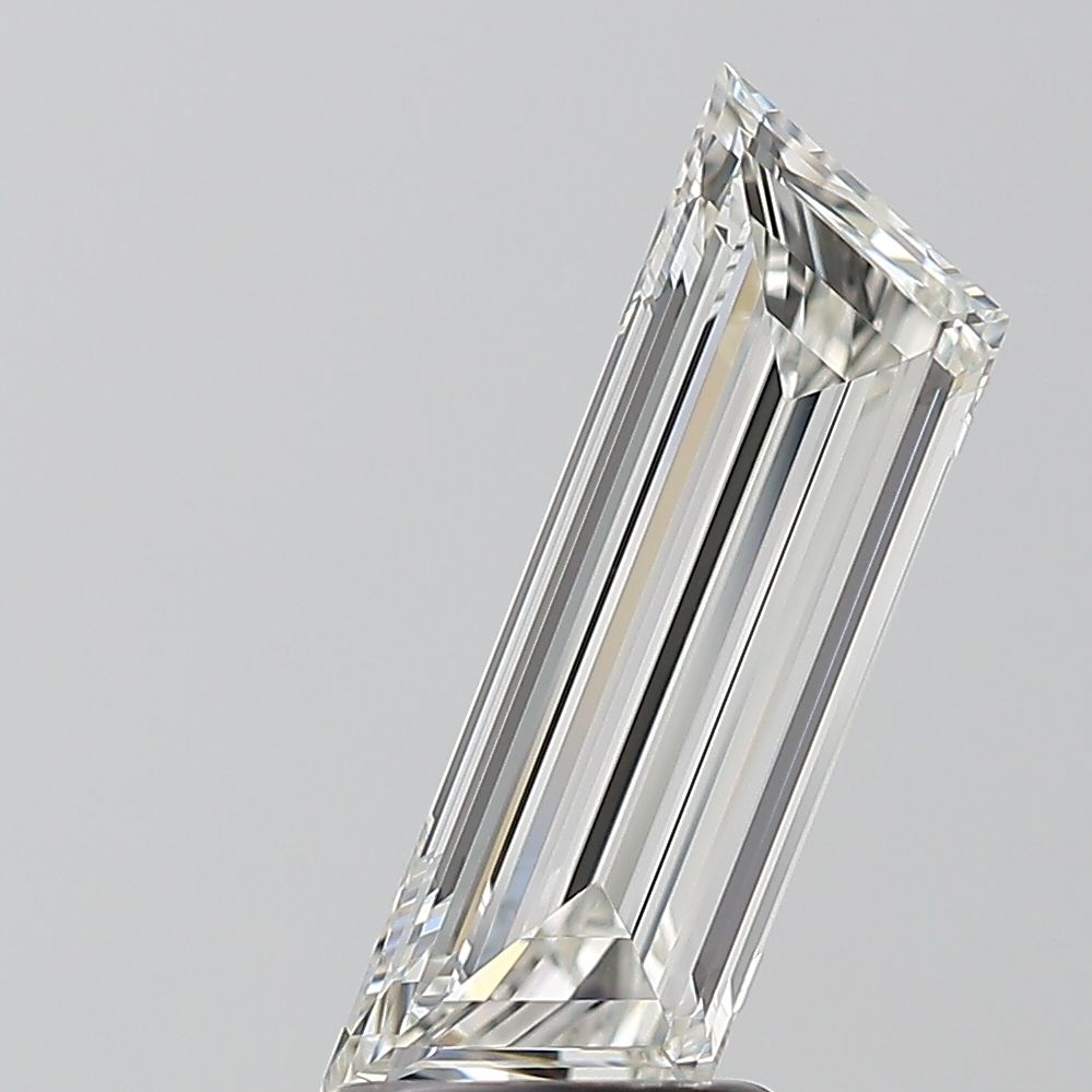 1.5 ct Trapezoid Diamond