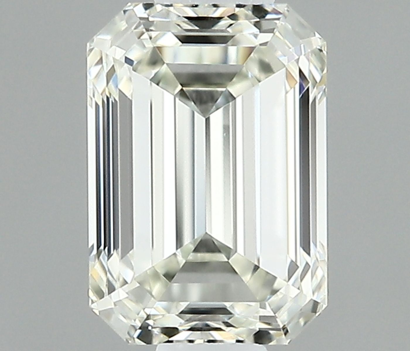 0.50 ct Emerald diamond