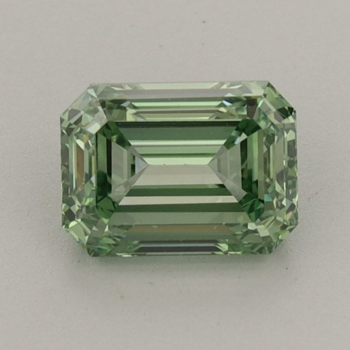 1.02 CT Fancy Vivid Green EMERALD