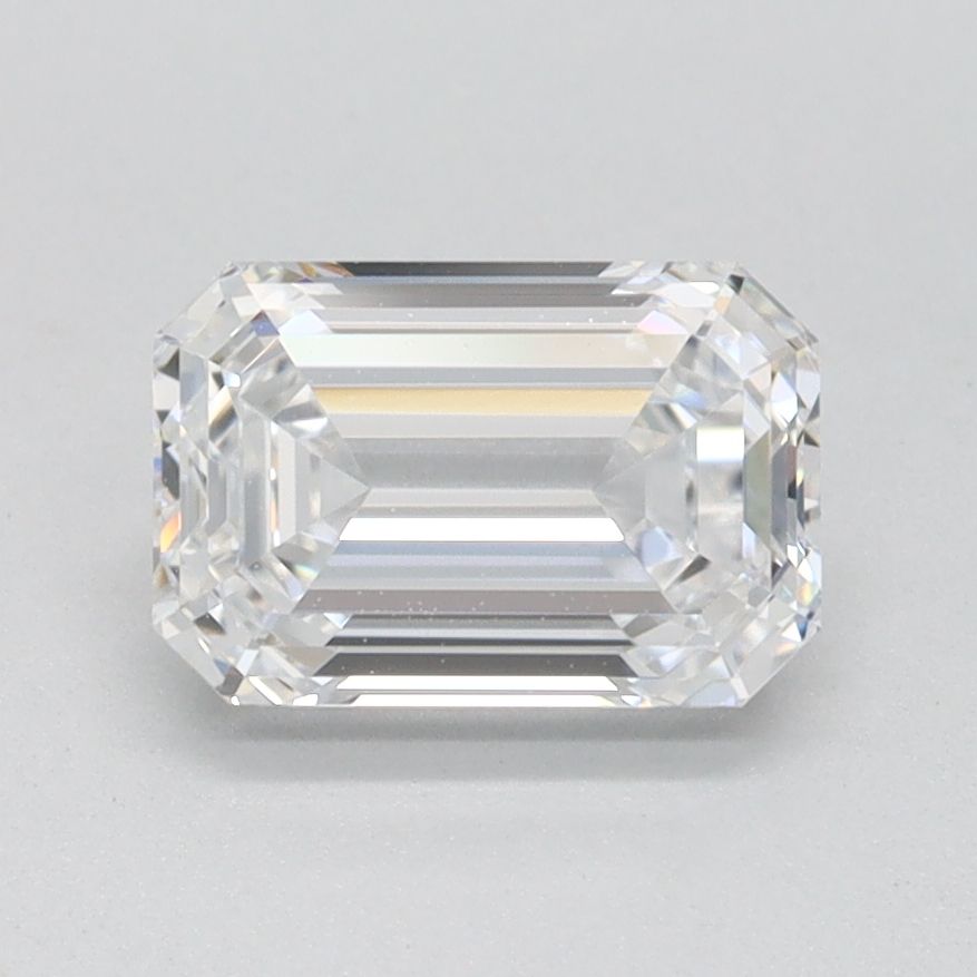 1.07 ct. emerald Lab Grown Diamond front image