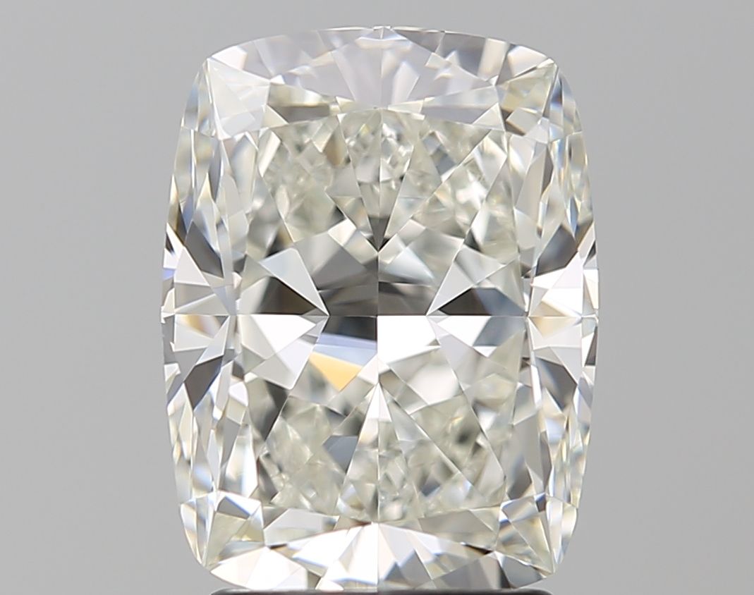 3.01 ct Cushion Brilliant diamond
