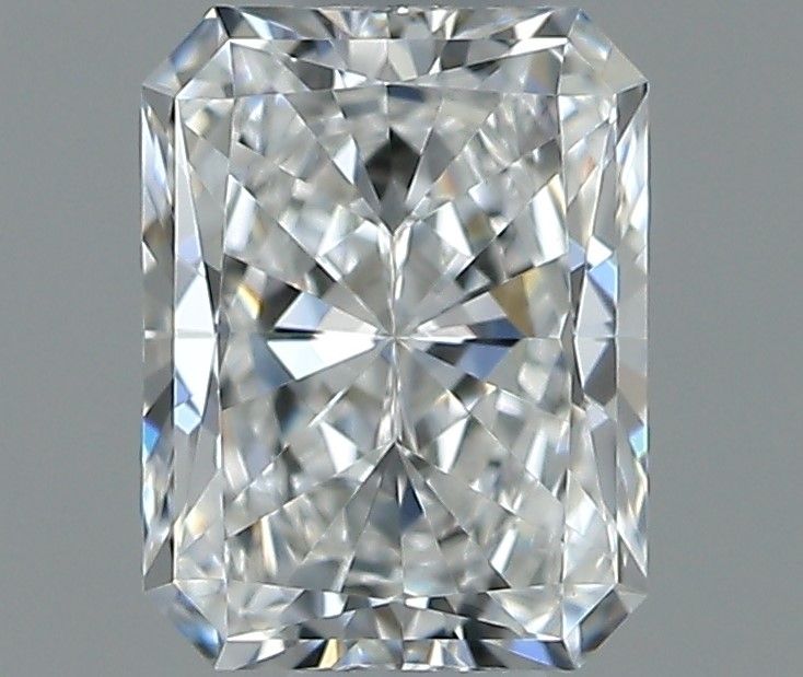 0.45 ct Radiant diamond