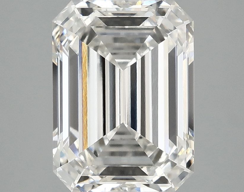 3.09 ct Emerald diamond