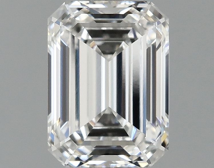 1.05 ct. emerald Lab Grown Diamond front image