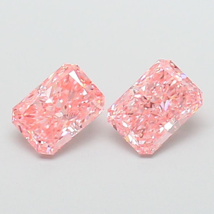 1.26 CT Fancy Vivid Pink RADIANT
