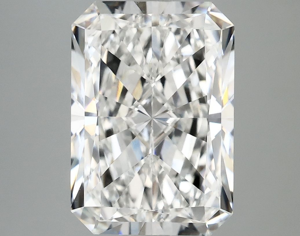 5.08 ct. radiant Lab Grown Diamond front image