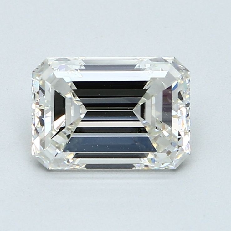 2.01 ct Emerald diamond
