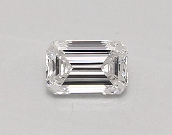 0.41 ct lab-grown Emerald Diamond