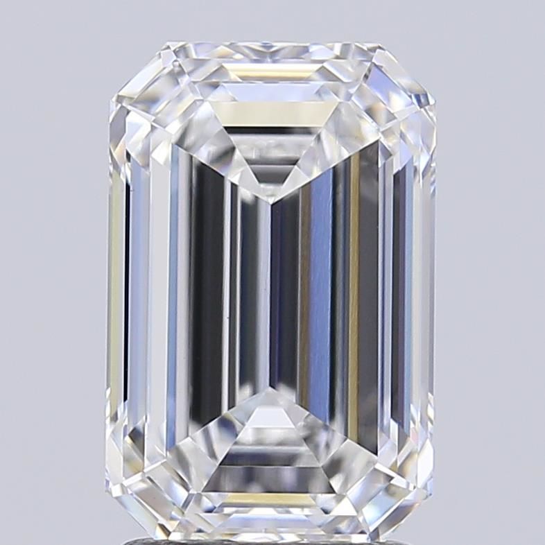 2.61 ct. emerald Lab Grown Diamond front image