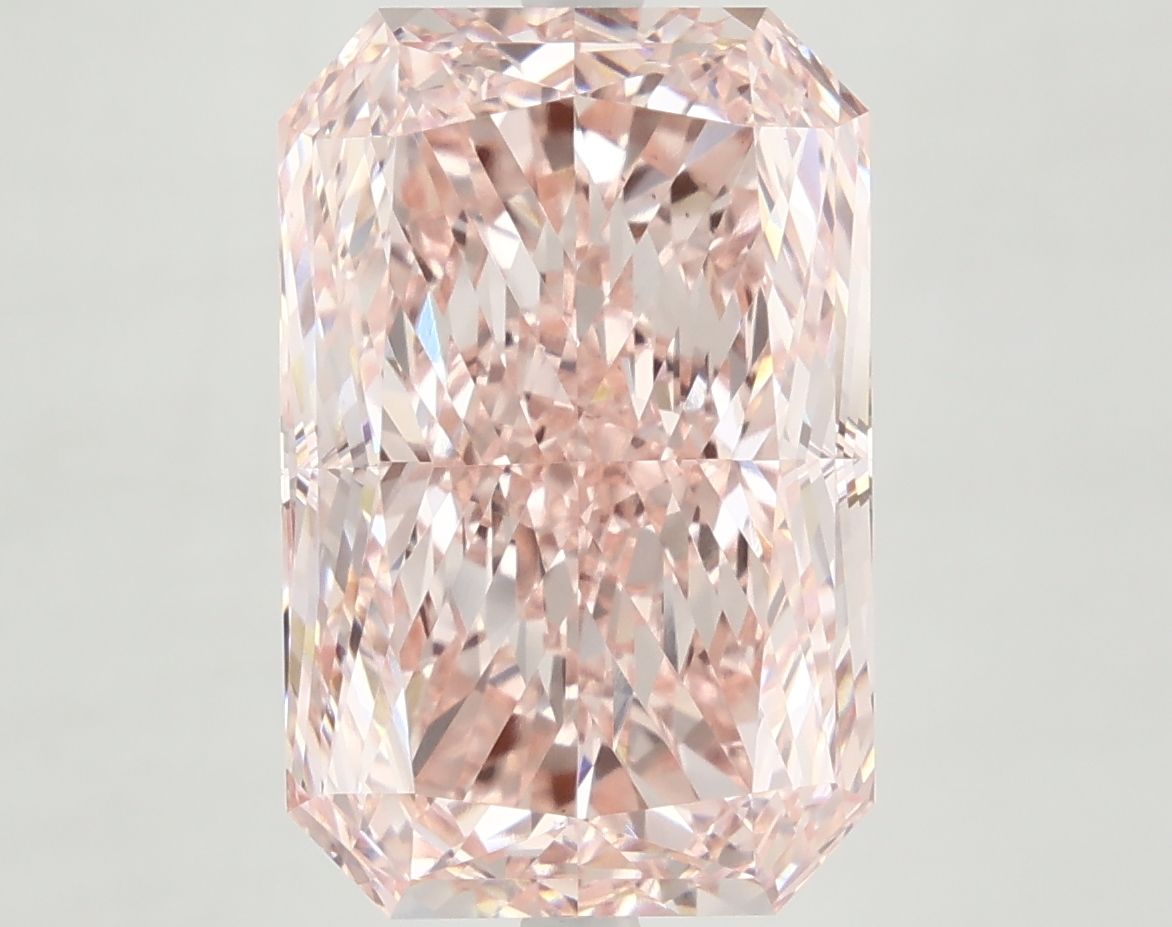 7.92 ct. radiant Lab Grown Diamond front image