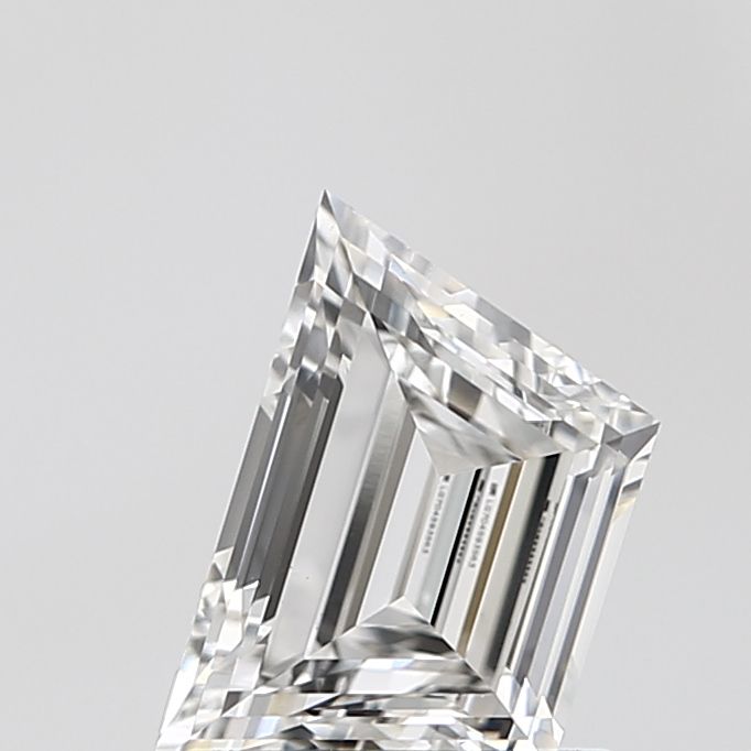 1.04 ct lab-grown Trapezoid Diamond