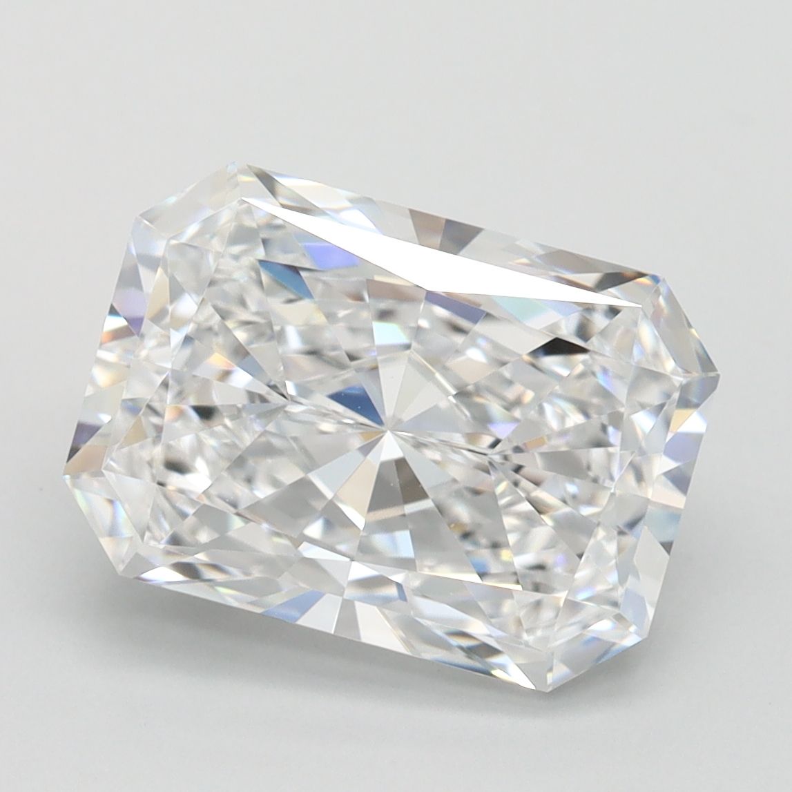 3.09 ct. radiant Lab Grown Diamond front image