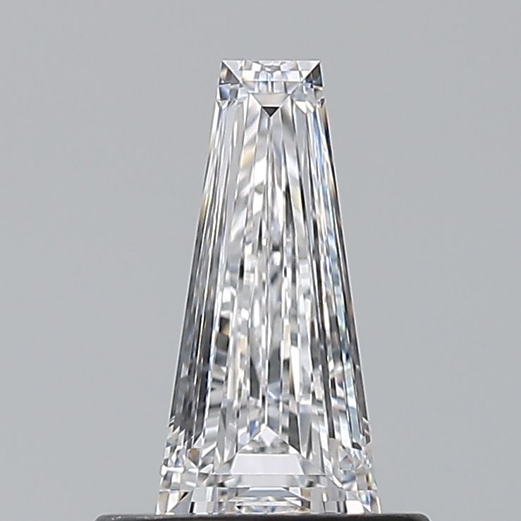 0.53 ct Tapered baguette Diamond