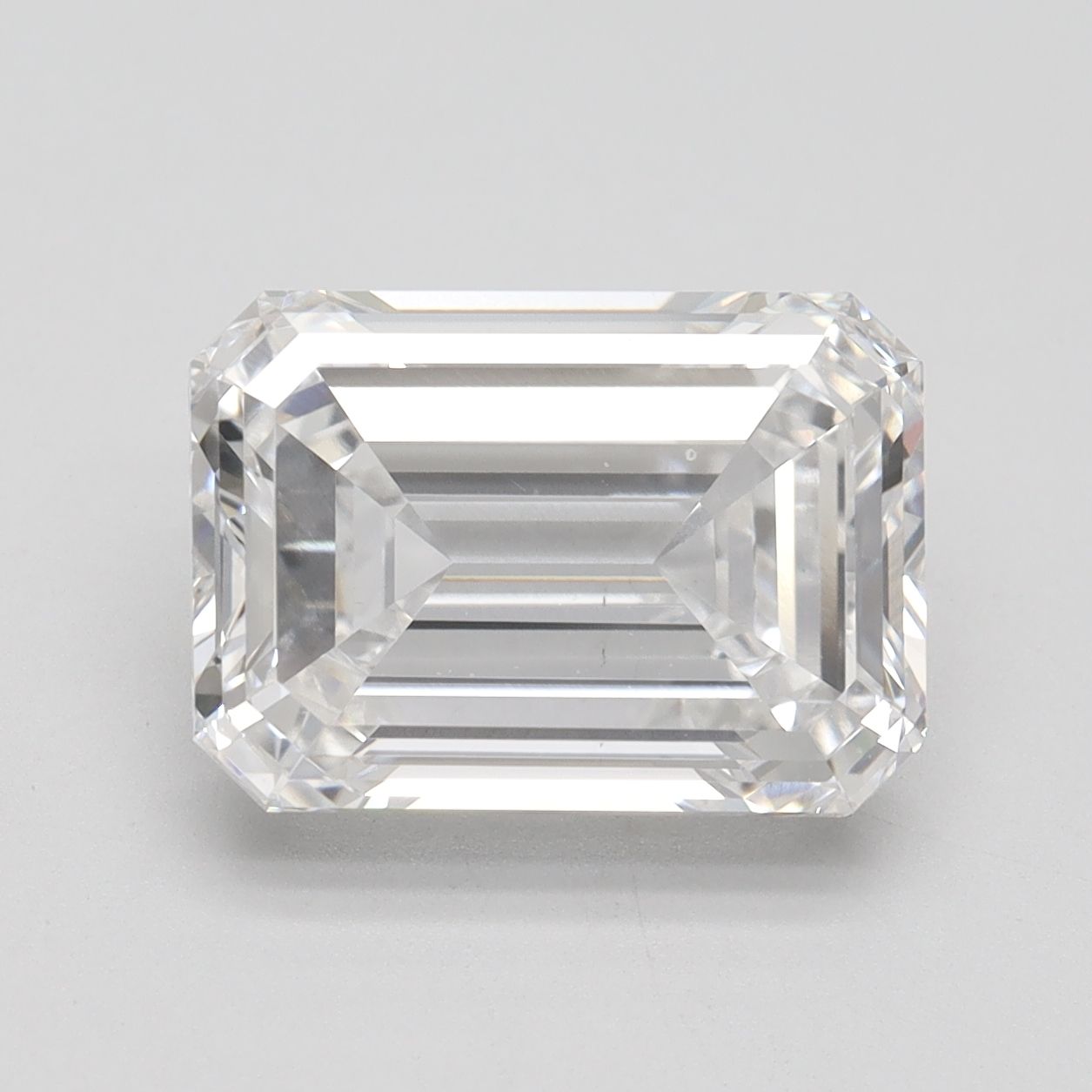 5.00 ct. emerald Lab Grown Diamond front image