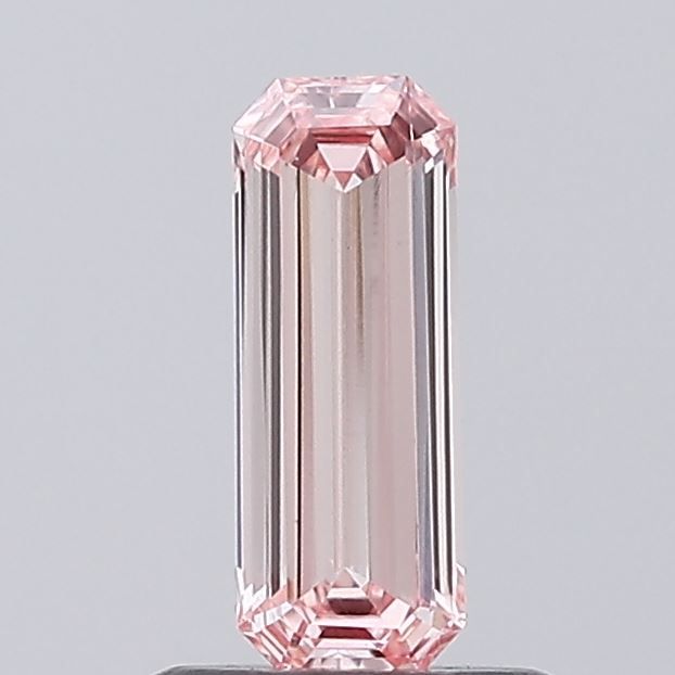 0.48 ct lab-grown Emerald Diamond