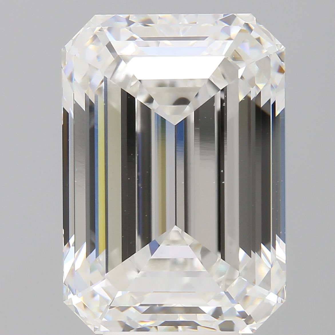 8.50 ct. emerald Lab Grown Diamond front image