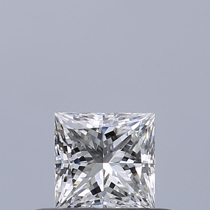 0.33 Carati E IF Princess Diamante