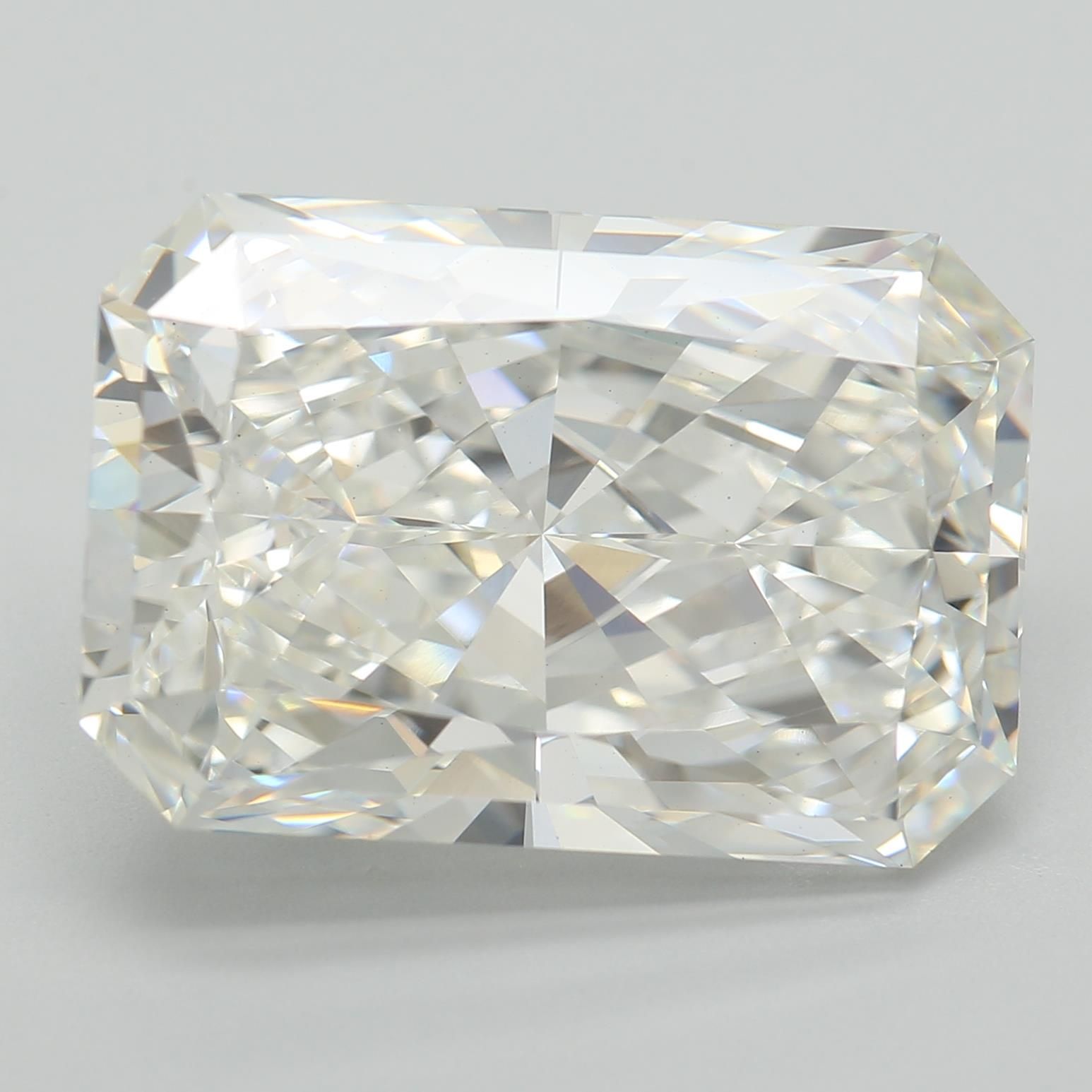 7.37 ct. radiant Lab Grown Diamond front image