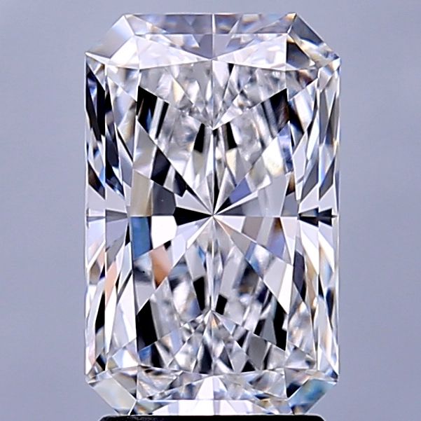 2.52 ct. radiant Lab Grown Diamond front image