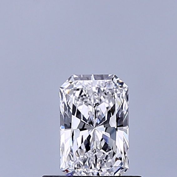 0.52 ct lab-grown Radiant Diamond