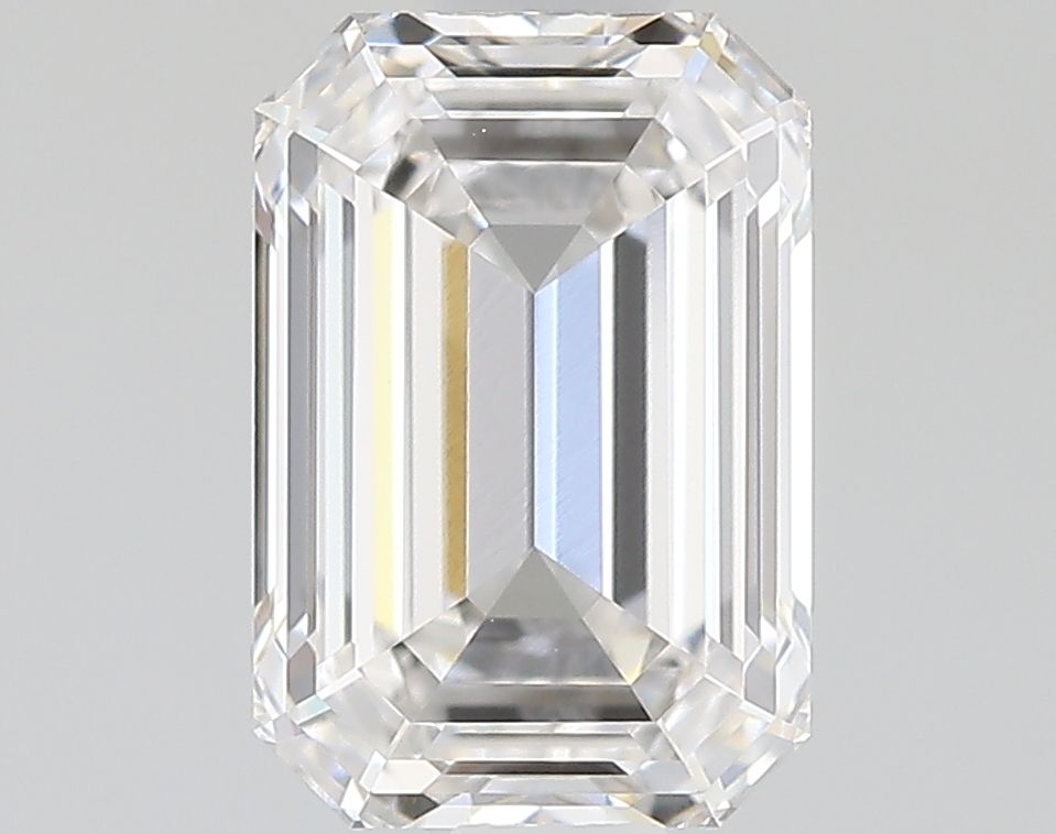 1.07 ct Emerald diamond