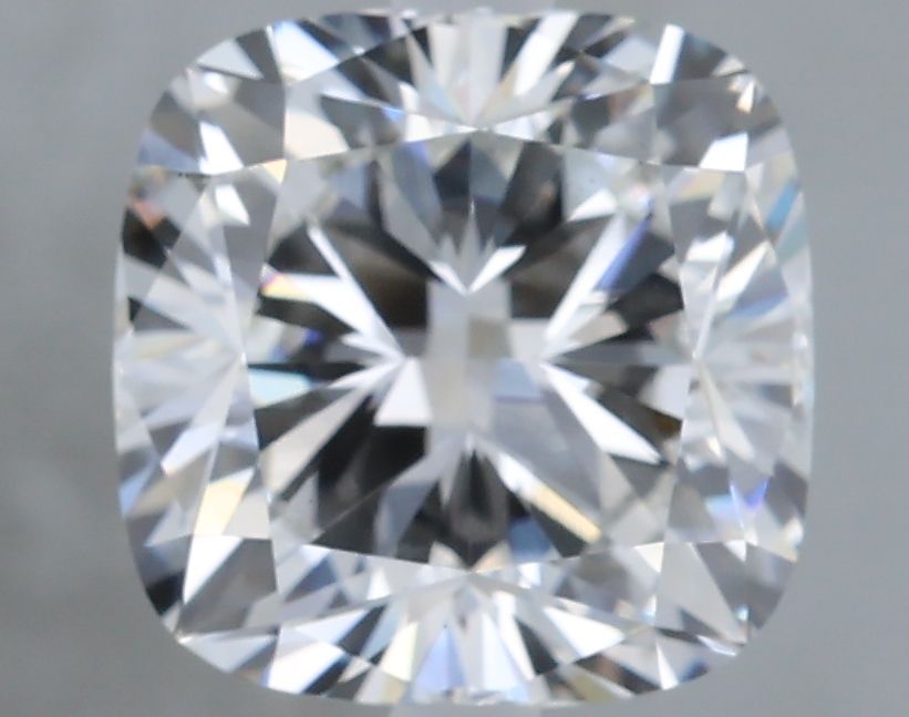 3.01 ct Cushion Modified diamond