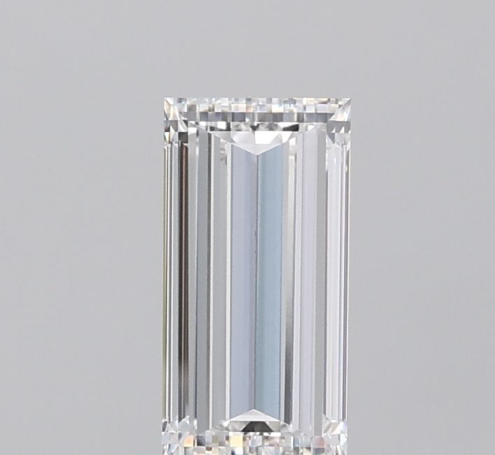 1.25 ct lab-grown Baguette Diamond