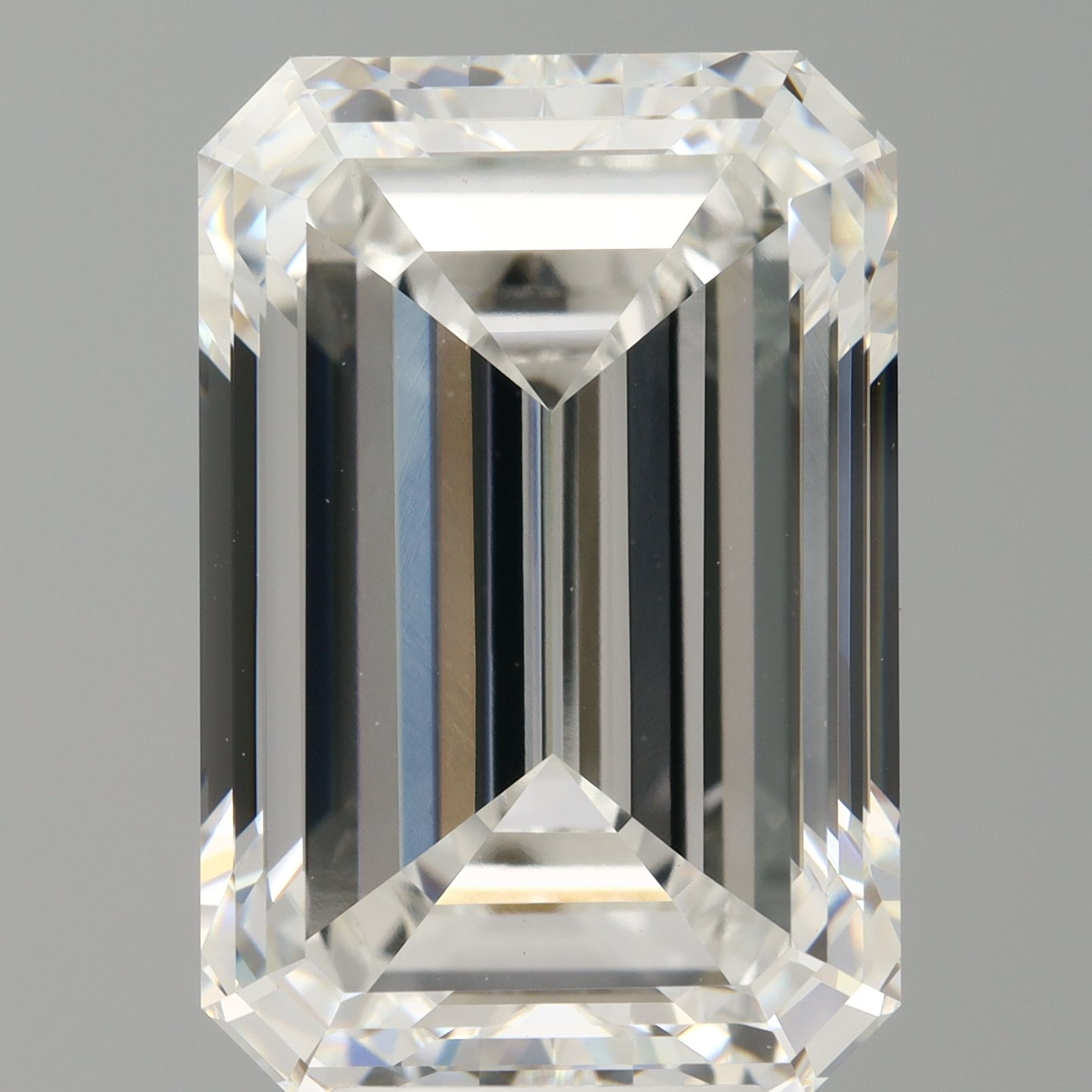7.58 ct. emerald Lab Grown Diamond front image