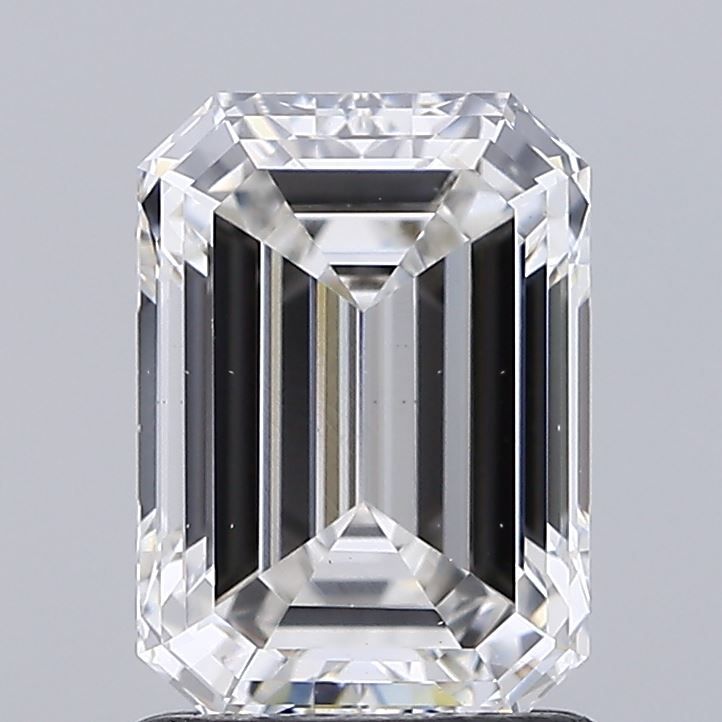 1.50 ct. emerald Lab Grown Diamond front image