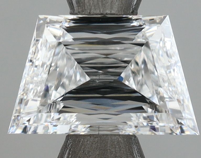 0.92 ct lab-grown Trapezoid Diamond