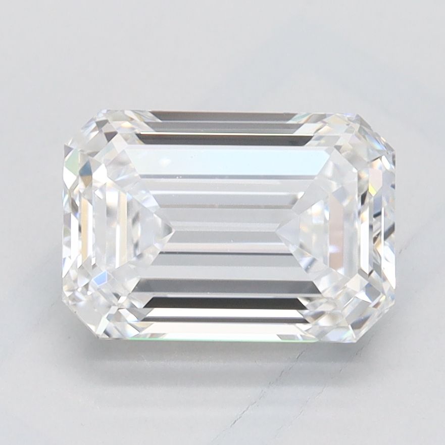 1.54 ct. emerald Lab Grown Diamond front image