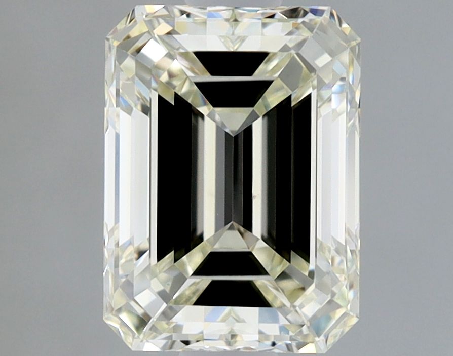 1.22 ct Emerald diamond