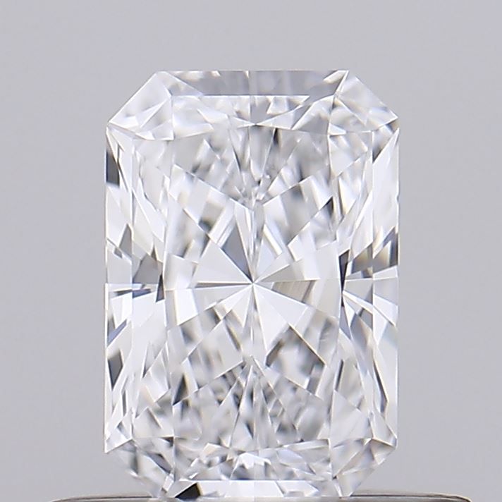 0.53 ct lab-grown Radiant Diamond