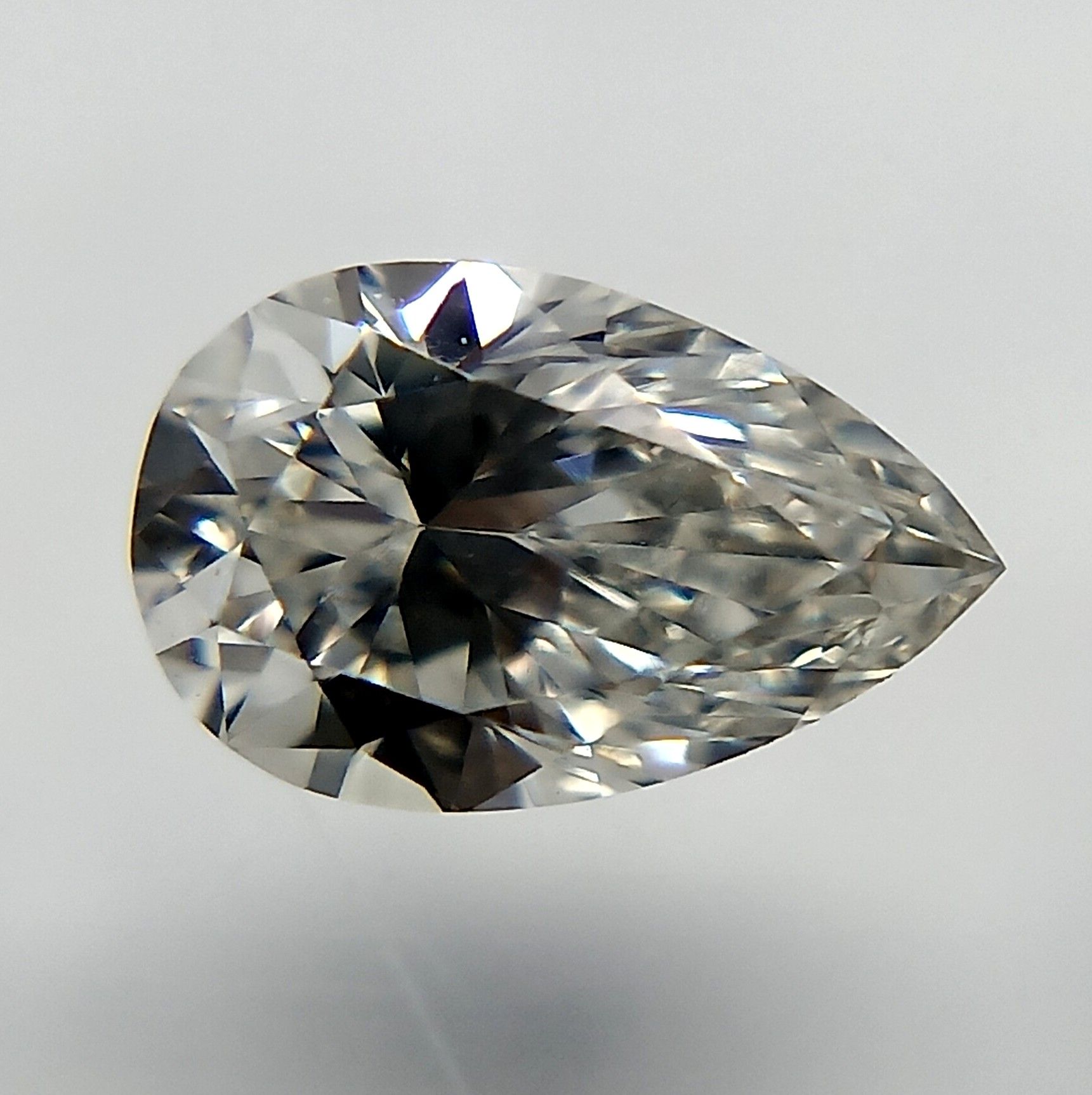 0.22 ct Pear diamond