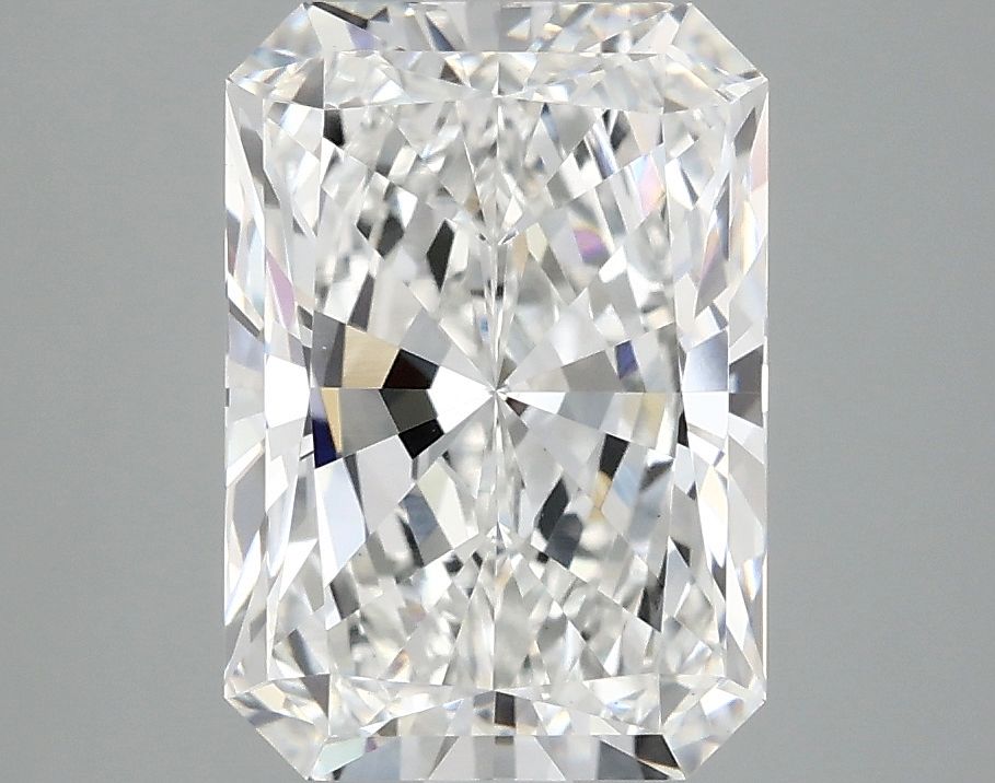 3.10 ct. radiant Lab Grown Diamond front image