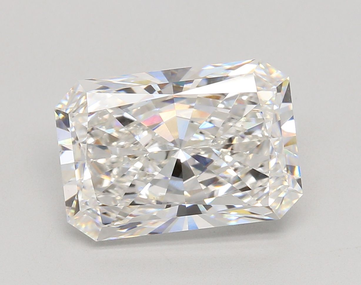 5.54 ct. radiant Lab Grown Diamond front image
