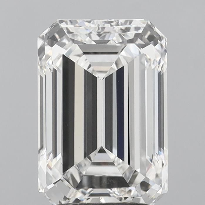 3.01 ct Emerald diamond