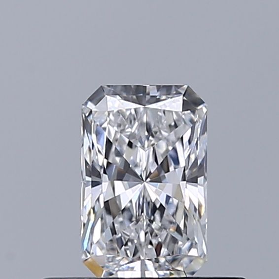 0.44 ct lab-grown Radiant Diamond
