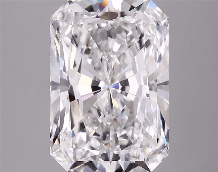 3.09 ct. radiant Lab Grown Diamond front image