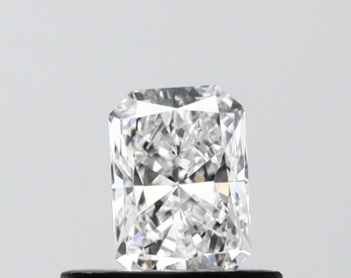 0.57 ct. radiant Lab Grown Diamond front image